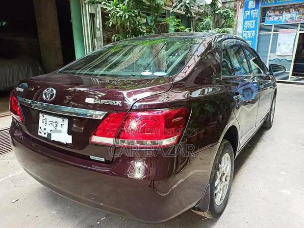 Toyota Premio 1.5 FWD 2012 Maroon