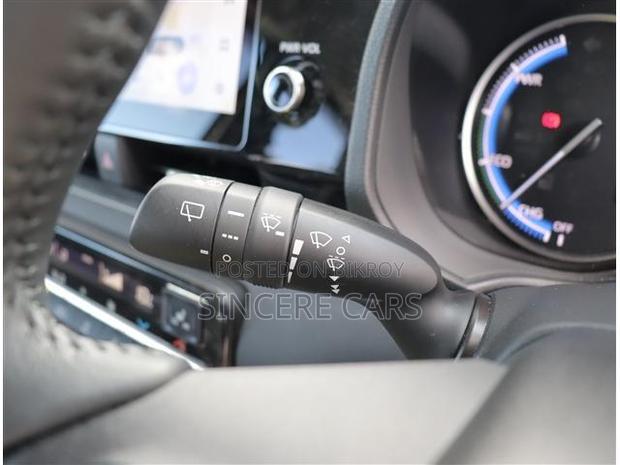Toyota Noah 2022 Pearl