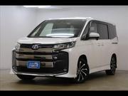 Toyota Noah 2023 Pearl for sale