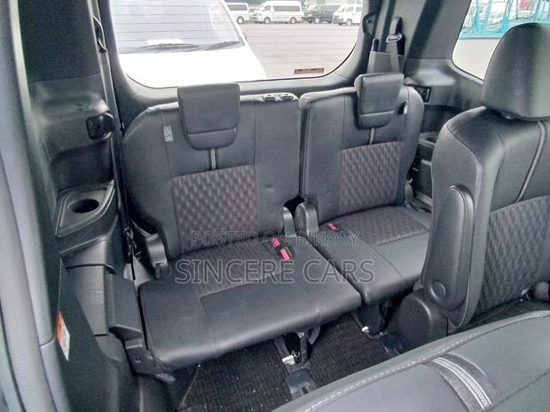 Toyota Noah 2023 Pearl