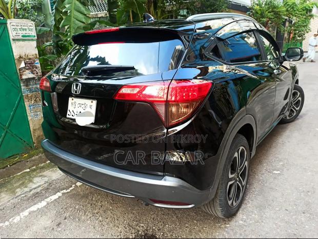 Honda Vezel 1.5 2WD 2014 Black