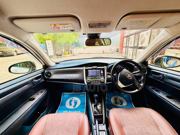Toyota Corolla Fielder 2015 Pearl
