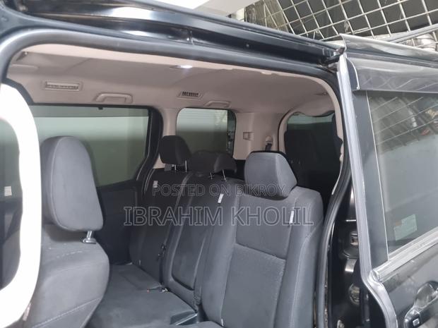 Toyota Noah 2.0 AWD (7 Seater) 2017 Black