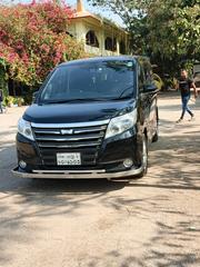 Toyota Noah 2.0 AWD (7 Seater) 2017 Black for sale