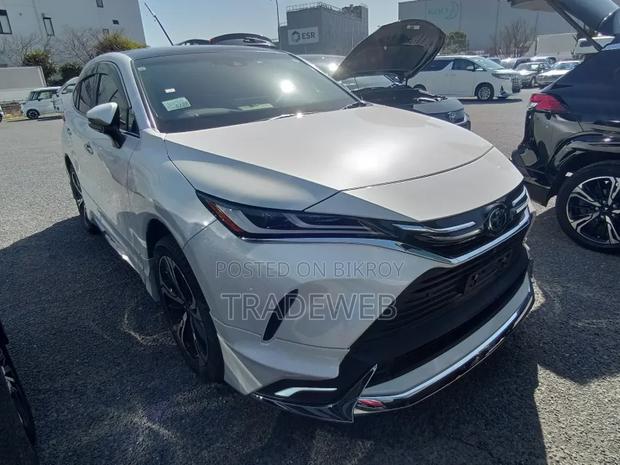 Toyota Harrier 2021 Pearl