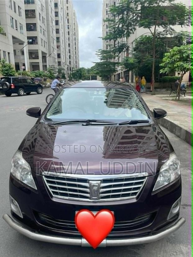 Toyota Premio 2014 Maroon