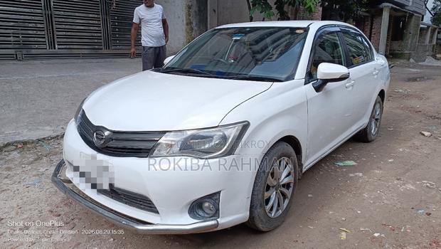 Toyota Axio 1.3 X 2WD 2013 White