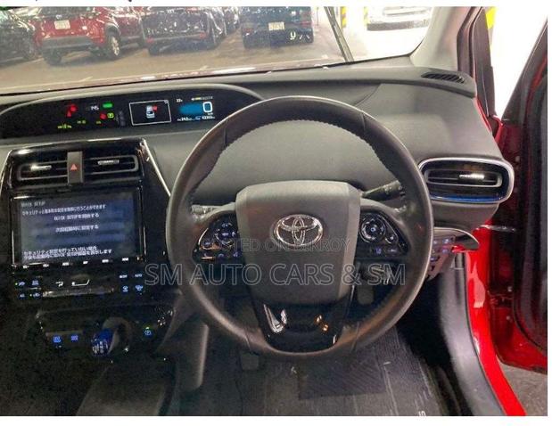 Toyota Prius 2020 Red