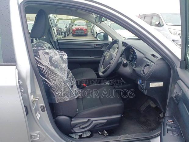 Toyota Axio 2021 Silver
