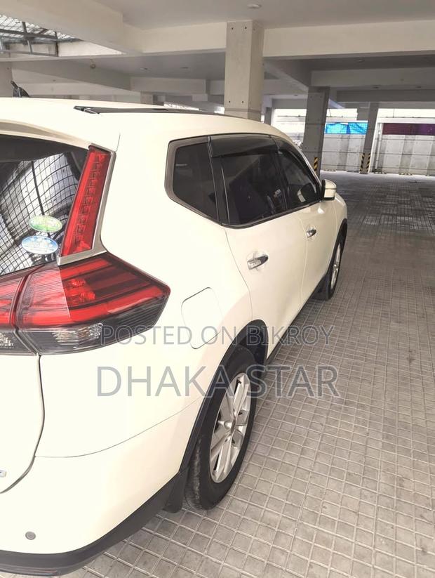 Nissan X-Trail 2.0 Petrol FWD 2014 Pearl