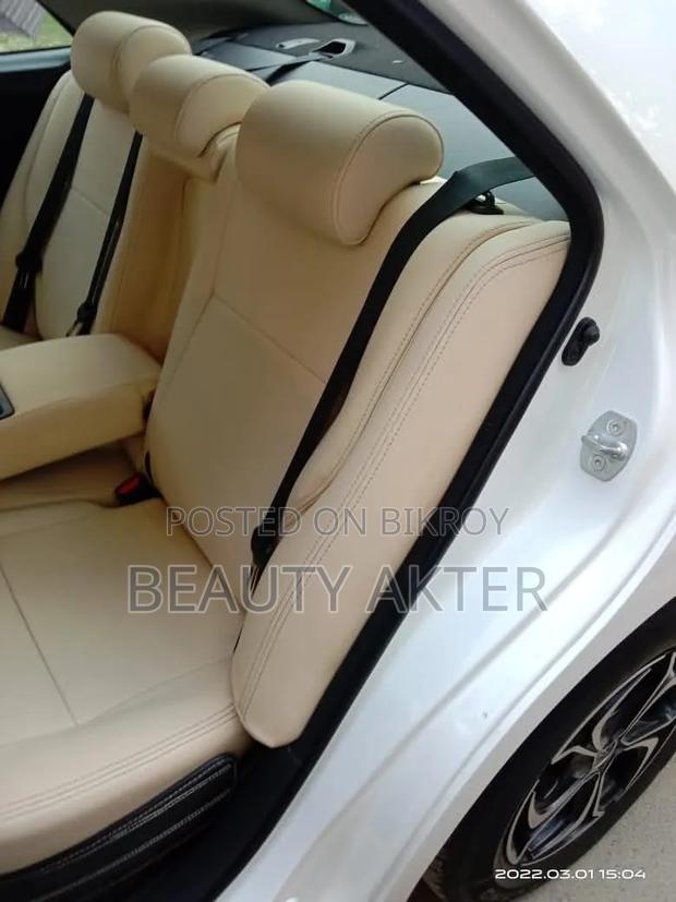 Toyota Premio 2018 White