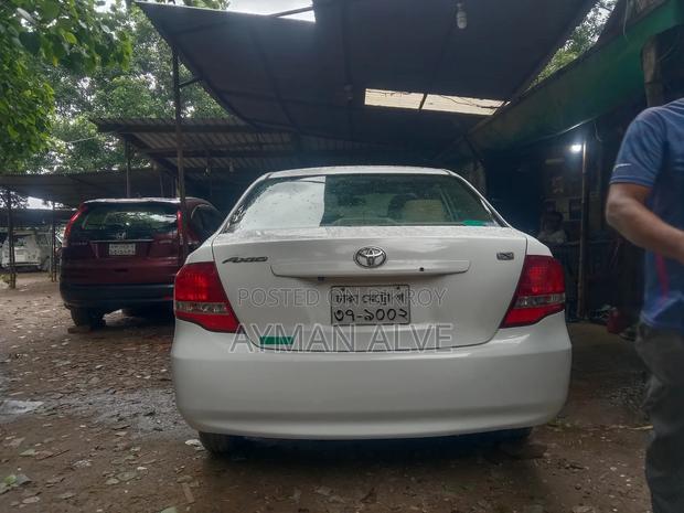 Toyota Axio 2009 White