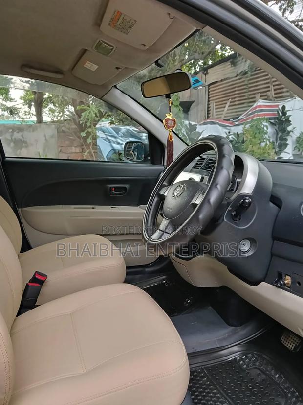 Toyota Passo 2008 Silver