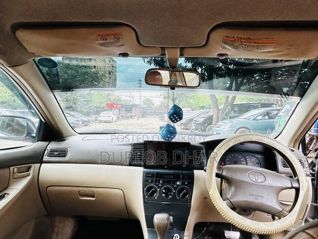 Toyota Corolla Sedan 2001 White