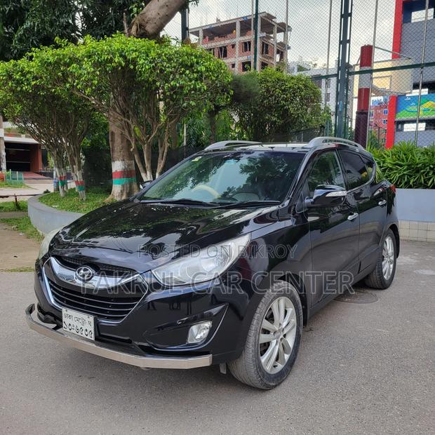 Hyundai Tucson 2012 Black