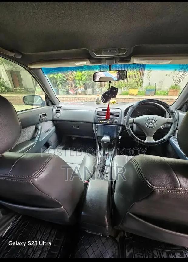 Toyota Vista 1996 Blue