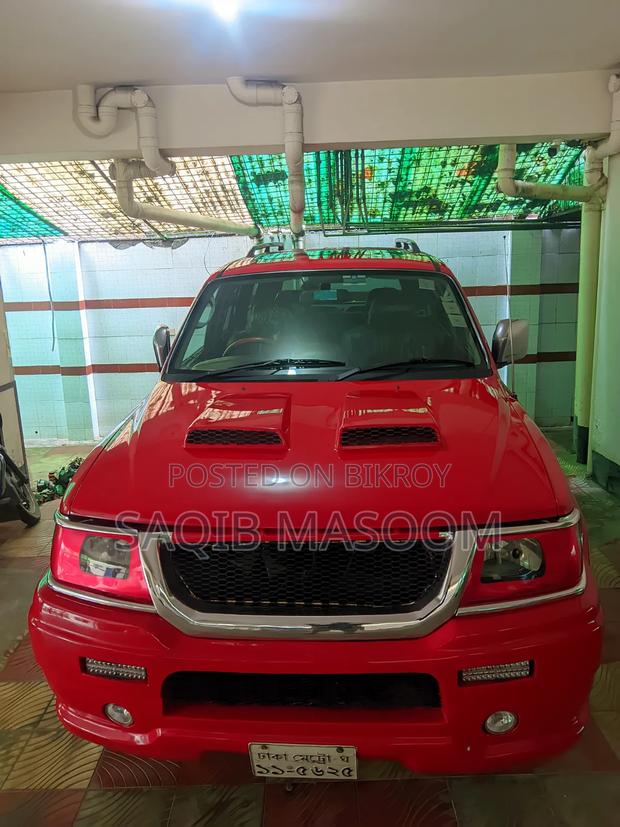 Mitsubishi Nativa 2003 Red