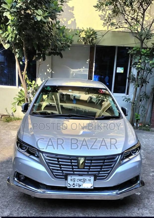 Toyota Premio 1.5 FWD 2016 Silver