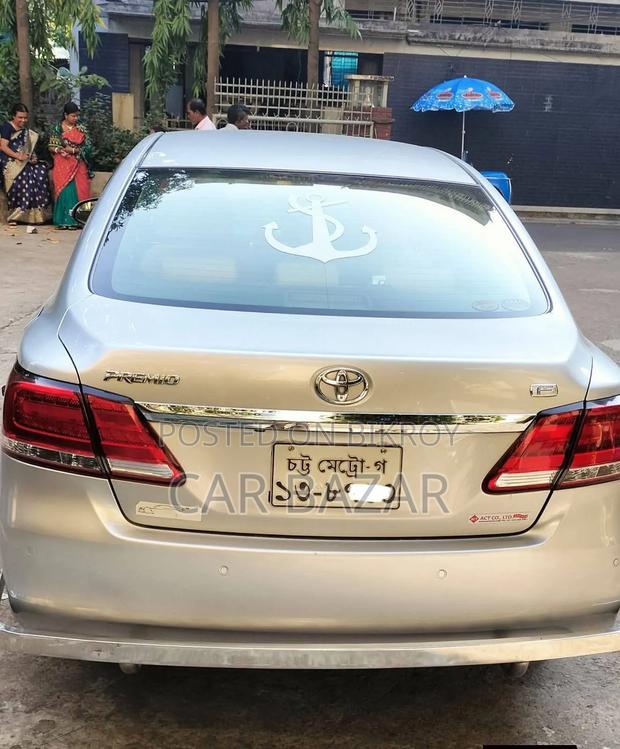 Toyota Premio 1.5 FWD 2016 Silver