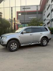 Mitsubishi Pajero 2011 Silver for sale