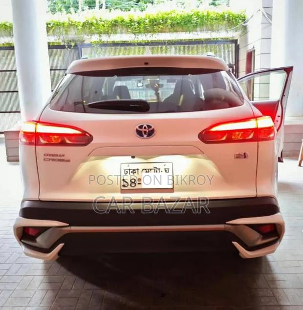 Toyota Corolla Cross 1.8 Hybrid FWD 2021 Pearl