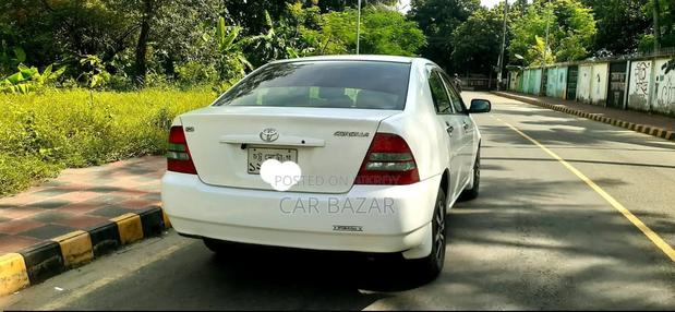 Toyota Corolla Sedan 2004 White