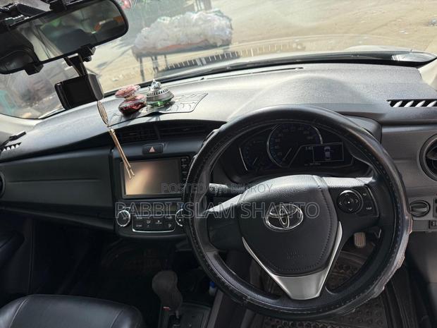 Toyota Axio 2016 Pearl