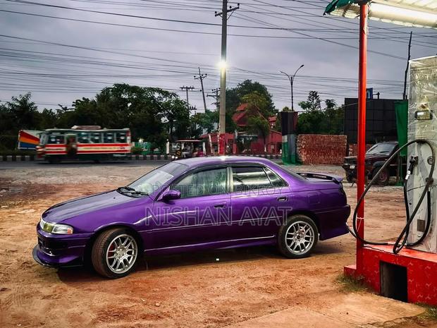 Toyota Carina 1992 Purple