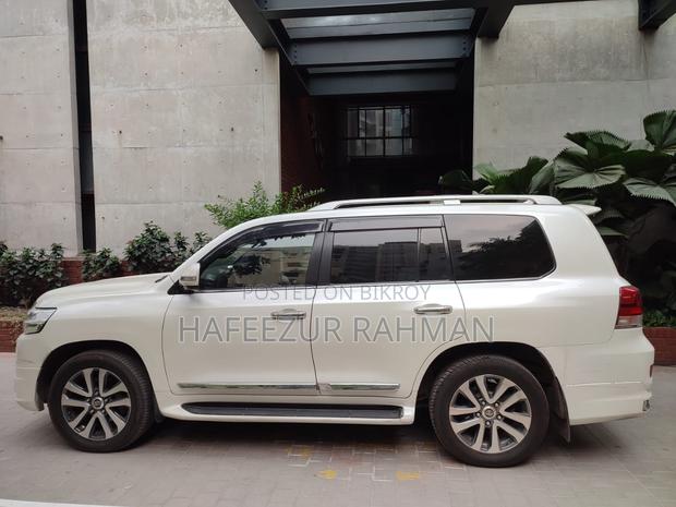 Toyota Land Cruiser 2015 Pearl