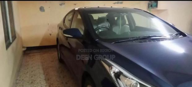 Hyundai Elantra Limited 4dr Sedan (1.8L 4cyl 6A) 2014 Blue