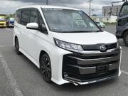 Toyota Noah 2022 Pearl for sale