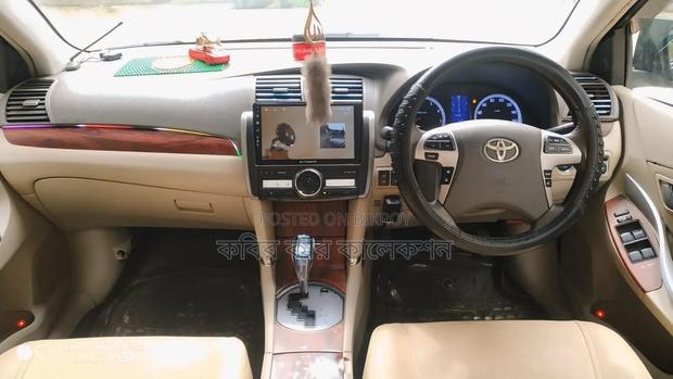 Toyota Premio 2010 Maroon