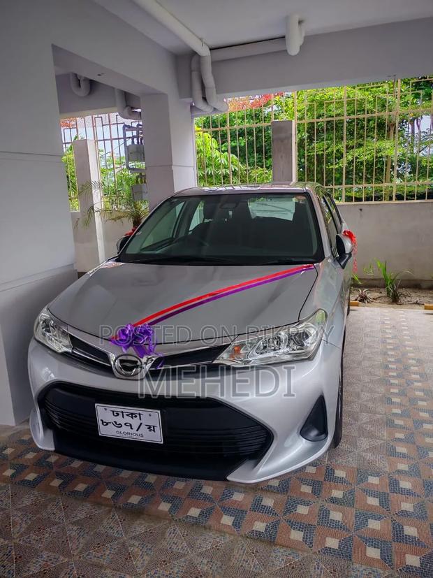Toyota Axio 2021 Silver