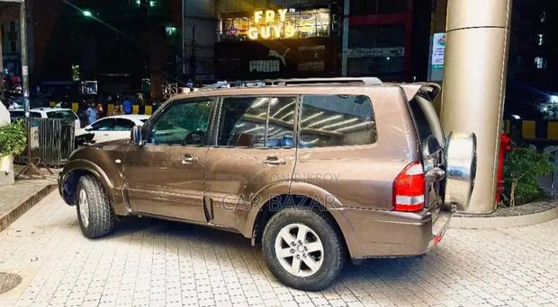 Mitsubishi Pajero 3.2 GLS 2007 Brown