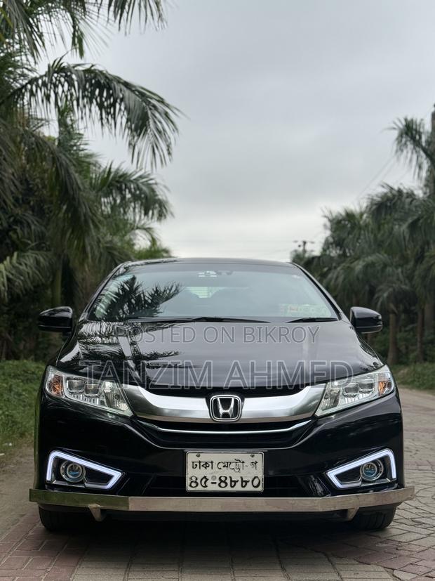 Honda Grace 1.5 Hybrid FWD 2015 Black