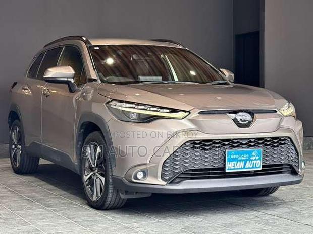Toyota Corolla Cross 2023 Brown