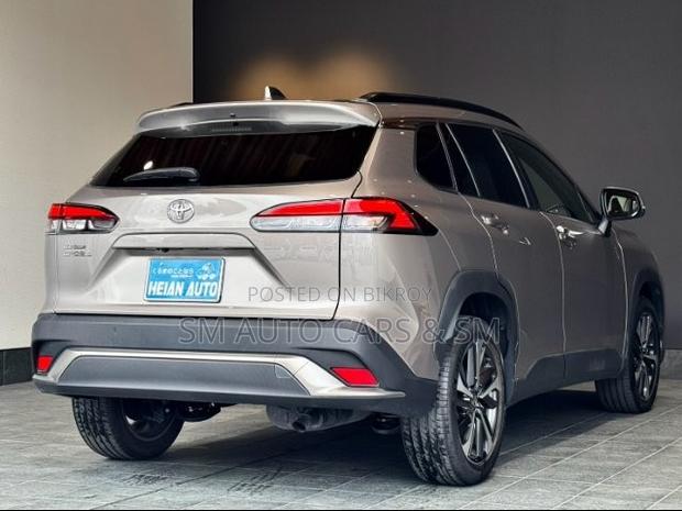 Toyota Corolla Cross 2023 Brown