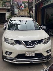 Nissan X-Trail 2017 Pearl for sale