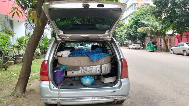 Toyota Corolla Fielder 2004 Silver