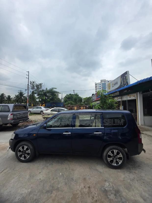 Toyota Probox 2003