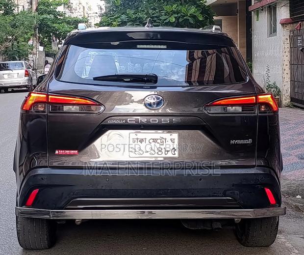 Toyota Corolla Cross 2021 Brown