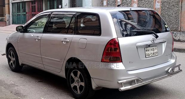 Toyota Corolla Fielder 2004 Silver