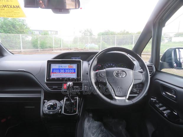 Toyota Noah 2021 Black