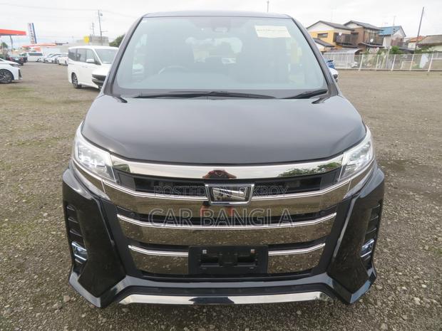 Toyota Noah 2021 Black