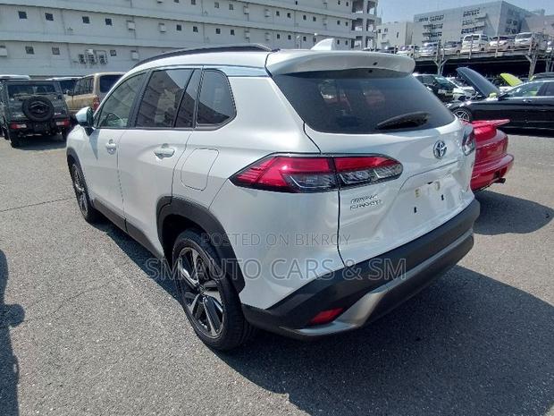 Toyota Corolla Cross 2021 Pearl