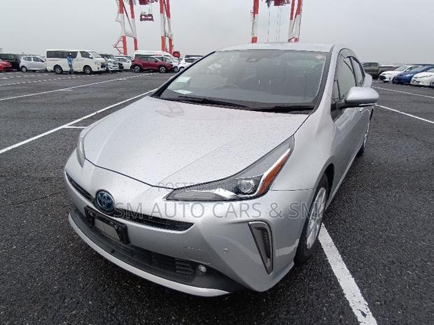Toyota Prius 2021 Silver