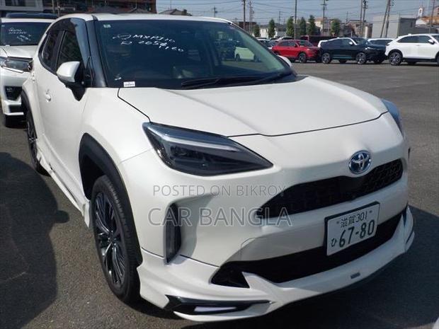 Toyota Yaris Cross 2022 Pearl