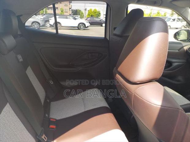 Toyota Yaris Cross 2022 Pearl
