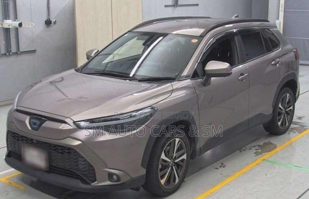 Toyota Corolla Cross 2022 Brown