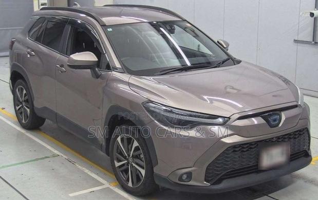 Toyota Corolla Cross 2022 Brown